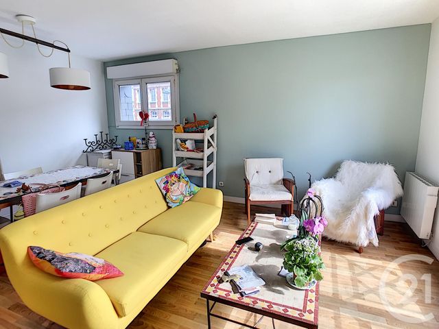 Afficher la photo en grand Appartement Duplex à vendre - 4 pièces - 71.69 m2 - GISORS - 27 - HAUTE-NORMANDIE - Century 21 Osmose Cb