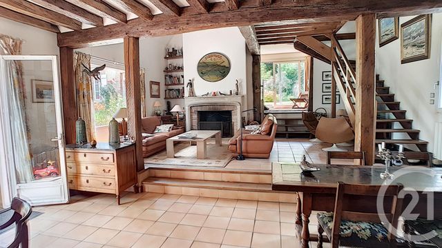 maison à vendre - 8 pièces - 215.0 m2 - TRIE CHATEAU - 60 - PICARDIE - Century 21 Osmose Cb maison à vendre - 8 pièces - 215.0 m2 - TRIE CHATEAU - 60 - PICARDIE - Century 21 Osmose Cb