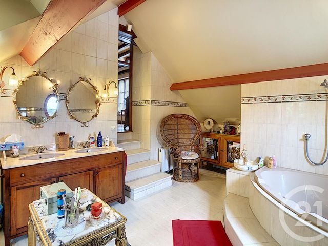 Afficher la photo en grand maison à vendre - 9 pièces - 248.98 m2 - ST CLAIR SUR EPTE - 95 - ILE-DE-FRANCE - Century 21 Osmose Cb