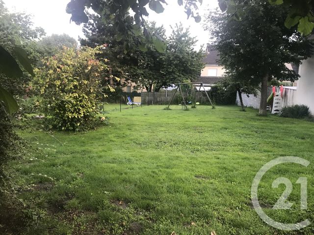 Afficher la photo en grand terrain à vendre - 392.0 m2 - GISORS - 27 - HAUTE-NORMANDIE - Century 21 Osmose Cb