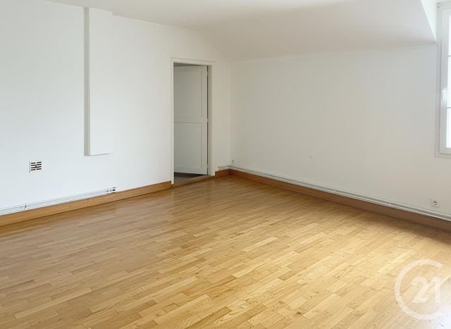 maison à vendre - 5 pièces - 121.0 m2 - FRESNEAUX MONTCHEVREUIL - 60 - PICARDIE - Century 21 Osmose Cb