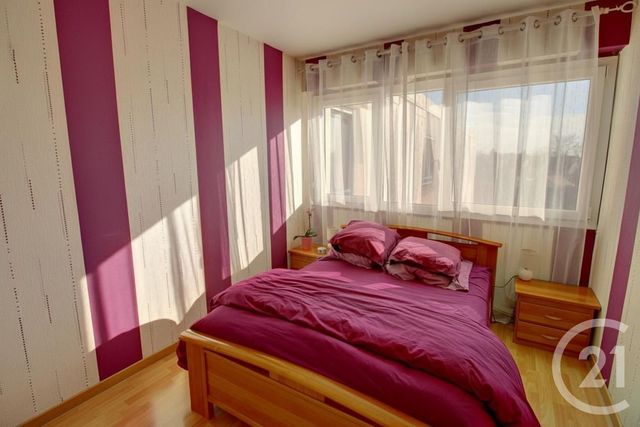 Appartement F3 à vendre - 3 pièces - 70.02 m2 - CERGY - 95 - ILE-DE-FRANCE - Century 21 Osmose Cb