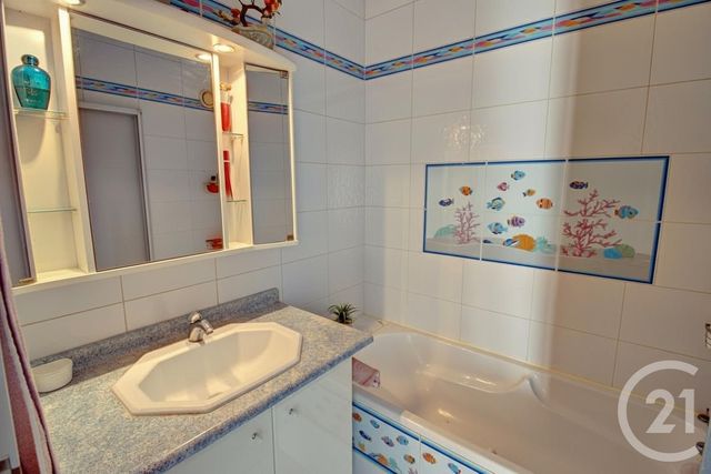 Appartement F3 à vendre - 3 pièces - 70.02 m2 - CERGY - 95 - ILE-DE-FRANCE - Century 21 Osmose Cb